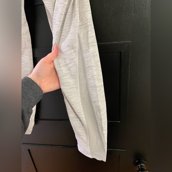 Lululemon Train Times 7/8 Pant *25" - Picture 3 of 6